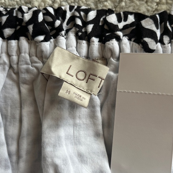 LOFT Leaf Print Ruffle Top - Picture 3 of 4